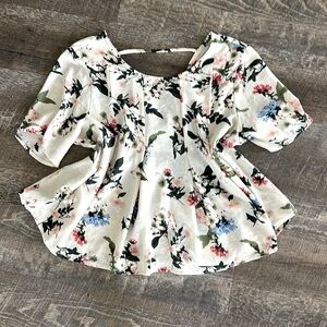 Floral pleated top